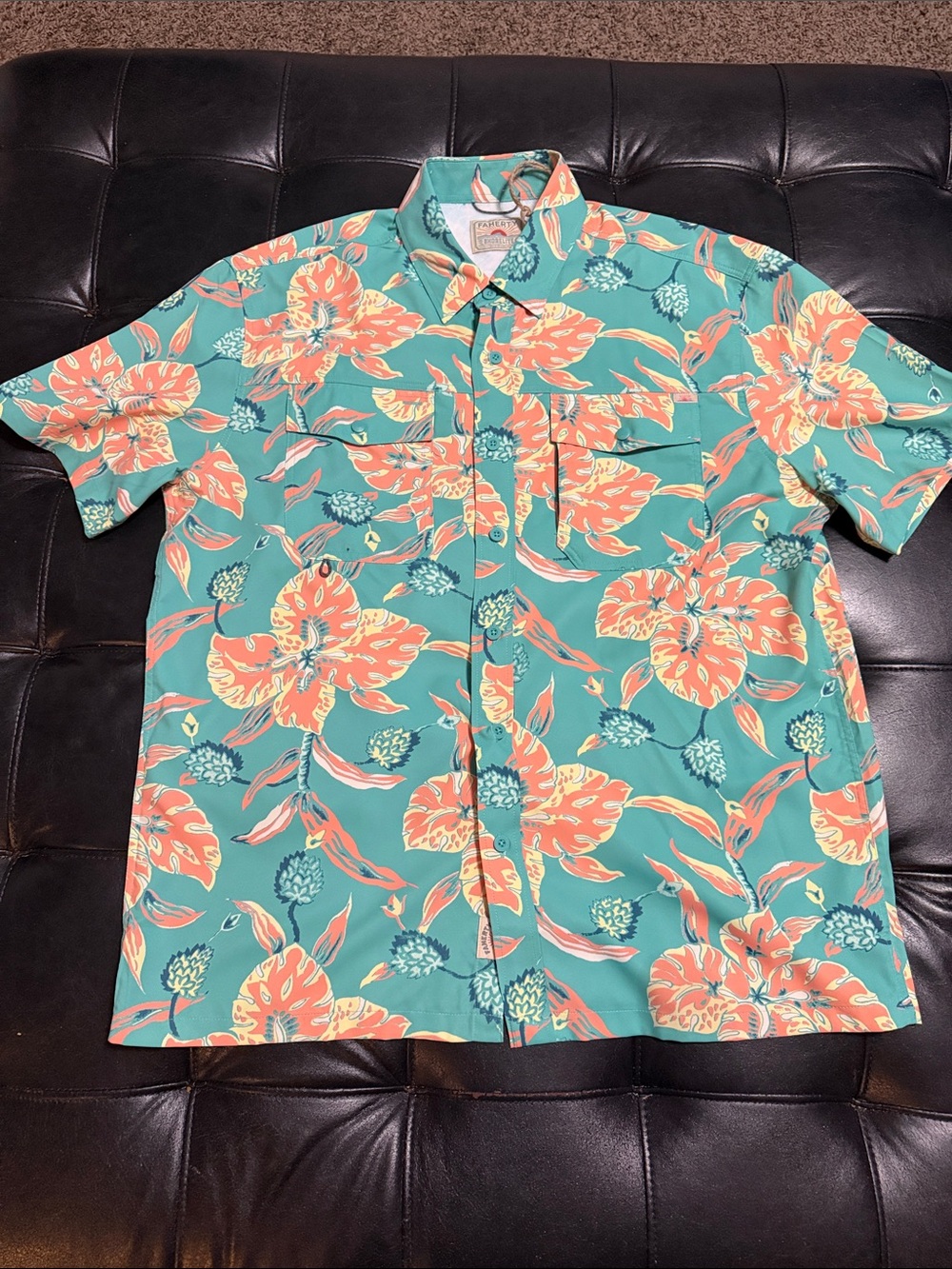 Faherty Teal and Coral Floral Short-Sleeve Button-Down Shirt